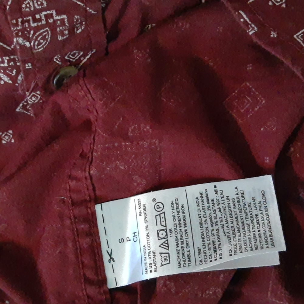 Old Navy Button Down Classic Shirt Slim Fit Men’s Small 34-36 - Picture 6 of 7